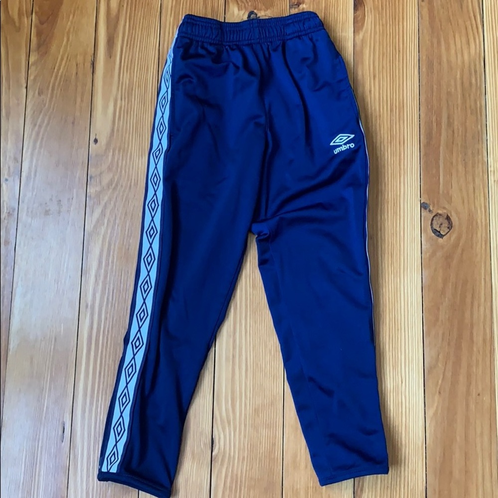 Umbro soccer pants youth 8/10